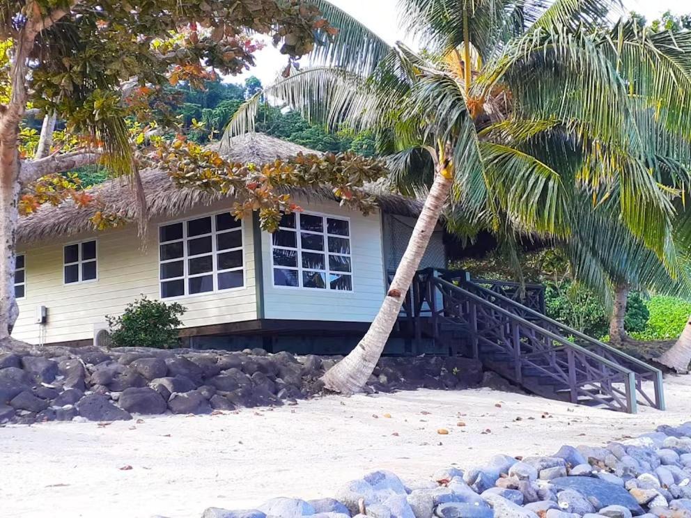 Survivor Samoa Beach Resort Falelatai Buitenkant foto