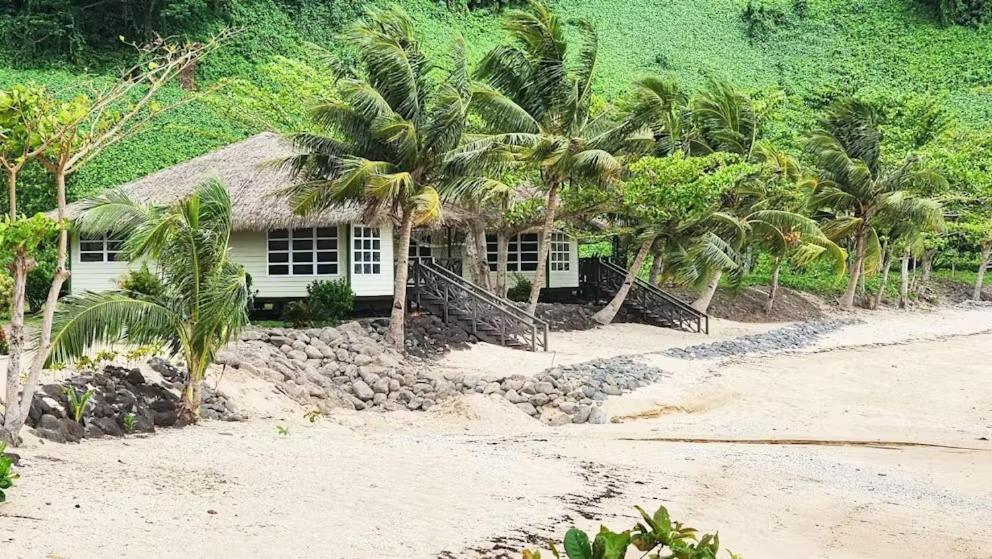 Survivor Samoa Beach Resort Falelatai Buitenkant foto